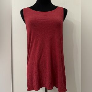 ZYIA Maroon Scoop Neck Twist Back Tank Top Size Medium Viscose Spandex